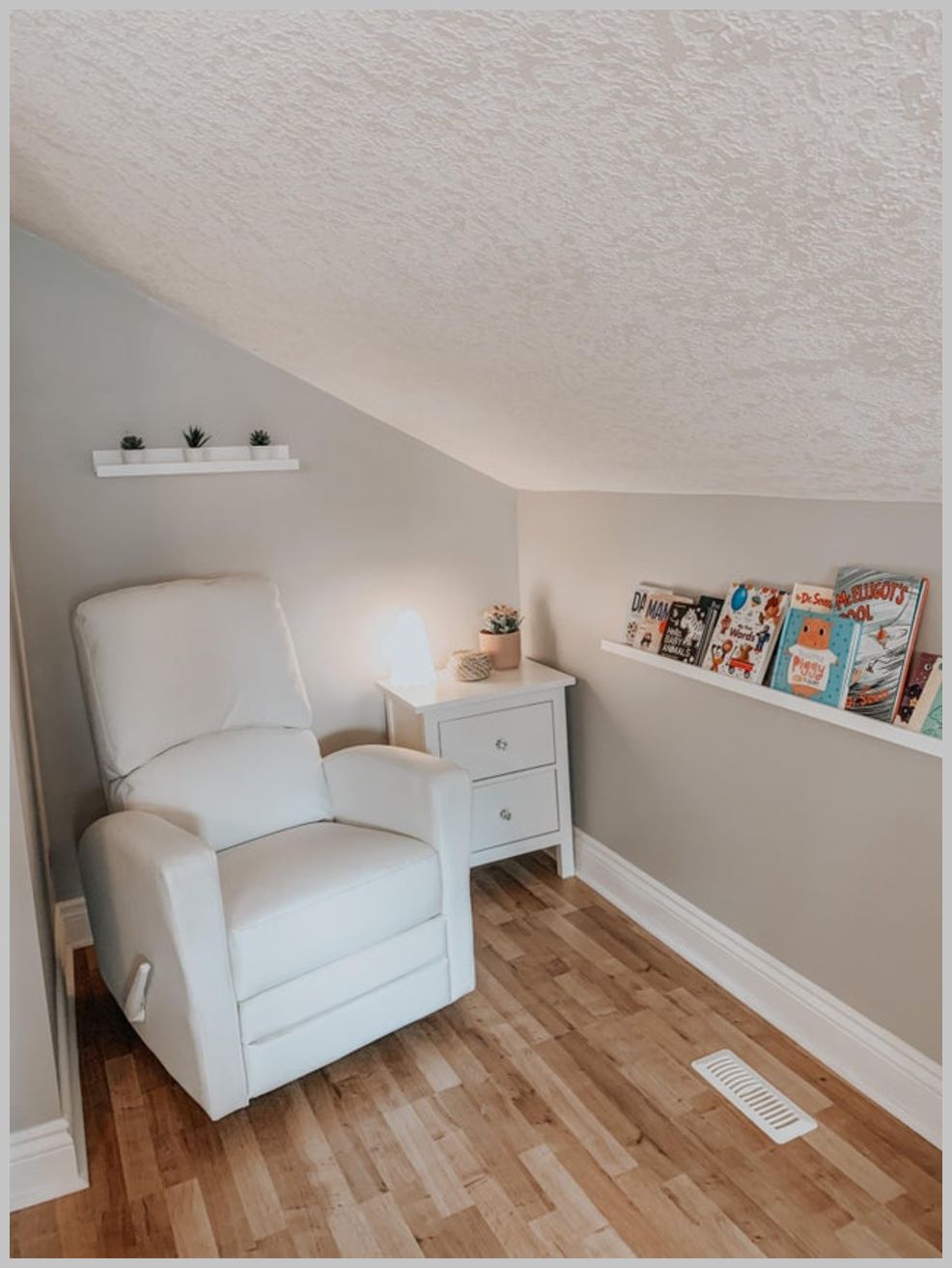 image 2/2. gender neutral nursery theme